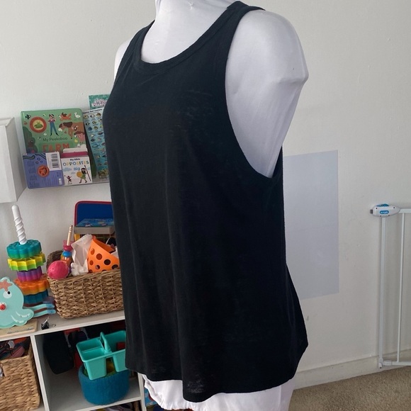 6 for $ 20❤️ A new day. Black tank top - Picture 5 of 8